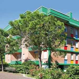 Tritone Apartment
