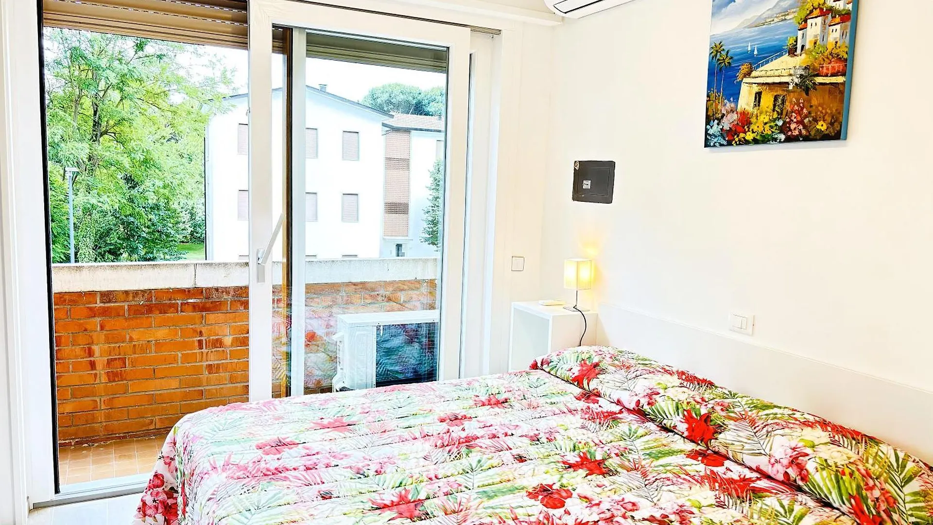 Condominio Salisburgo Бибионе